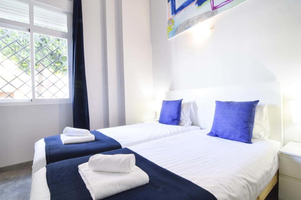 Apartamentos Centro Salecianos Malaga Exterior photo